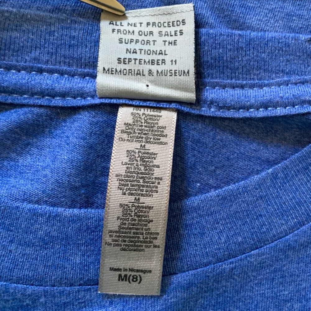 9/11 Memorial shirt ❤️🤍💙 - Picture 4 of 6